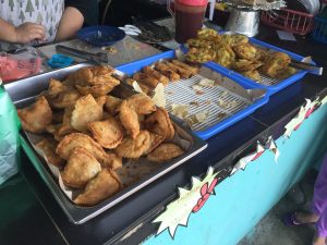 Karipap Panas Taman Gelora